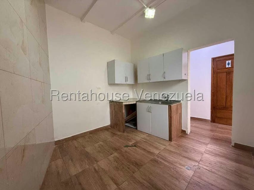 Comercial (Local Comercial) en Alquiler en Los Caobos, Distrito Metropolitano - 10