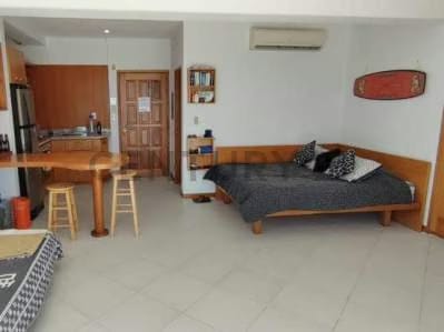 Edificio Tacamajaca Ubicado en Playa el Yaque. se venden por separado - 6