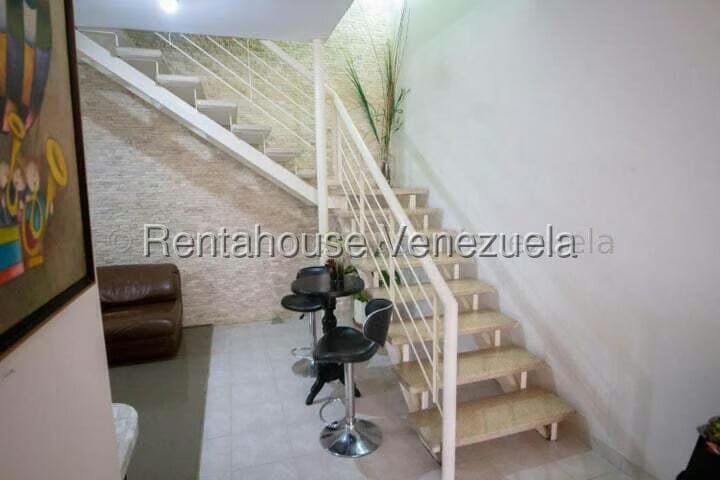 Comercial (Local Comercial) en Venta en El Marques, Distrito Metropolitano - 3