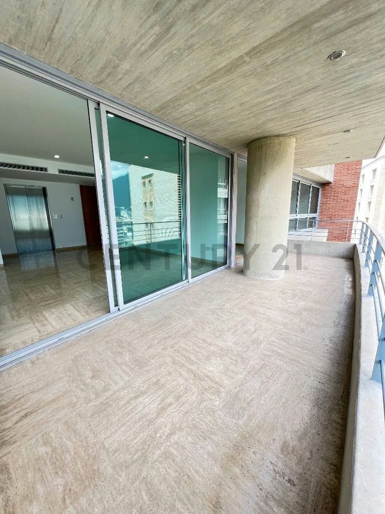 Apartamento a estrenar, Lomas de Las Mercedes, vista al Ávila - 9