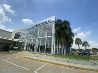 Edificio Premiun Motors Concesionario en Venta, Maracaibo