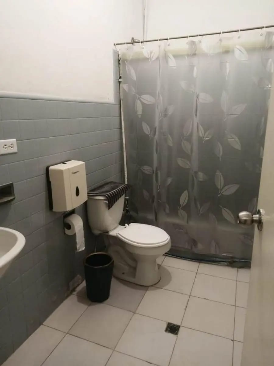 Oficina en Alquiler en El Marqués Sucre - 28