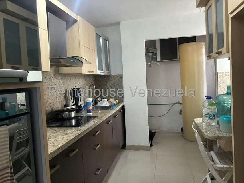 Apartamento (1 Nivel) en Venta en Los Chorros, Distrito Metropolitano - 4