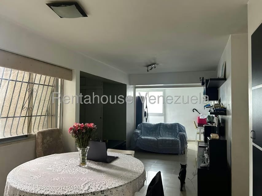 Apartamento (1 Nivel) en Venta en Los Chorros, Distrito Metropolitano - 6