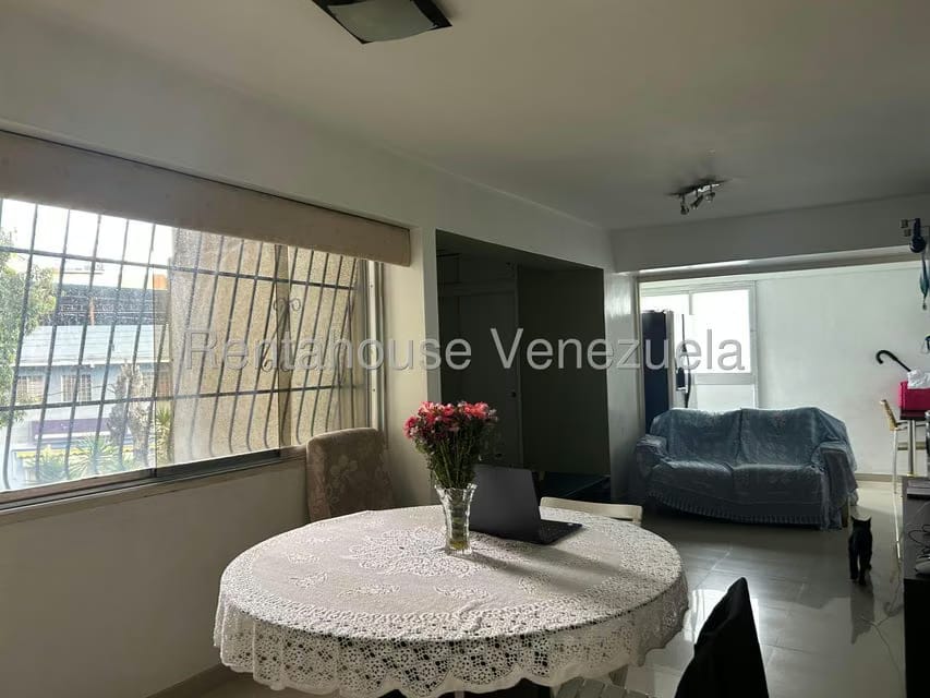 Apartamento (1 Nivel) en Venta en Los Chorros, Distrito Metropolitano - 7