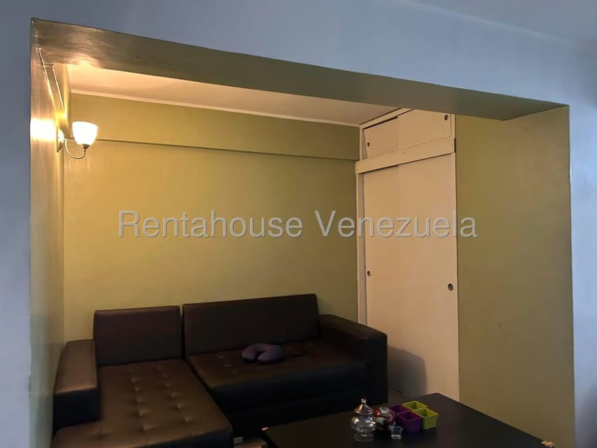 Apartamento (1 Nivel) en Venta en Los Chorros, Distrito Metropolitano - 9