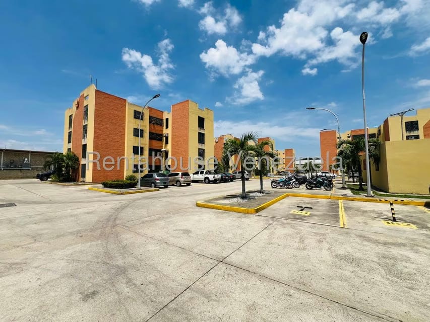 Apartamento (1 Nivel) en Alquiler en Narayola II, Aragua