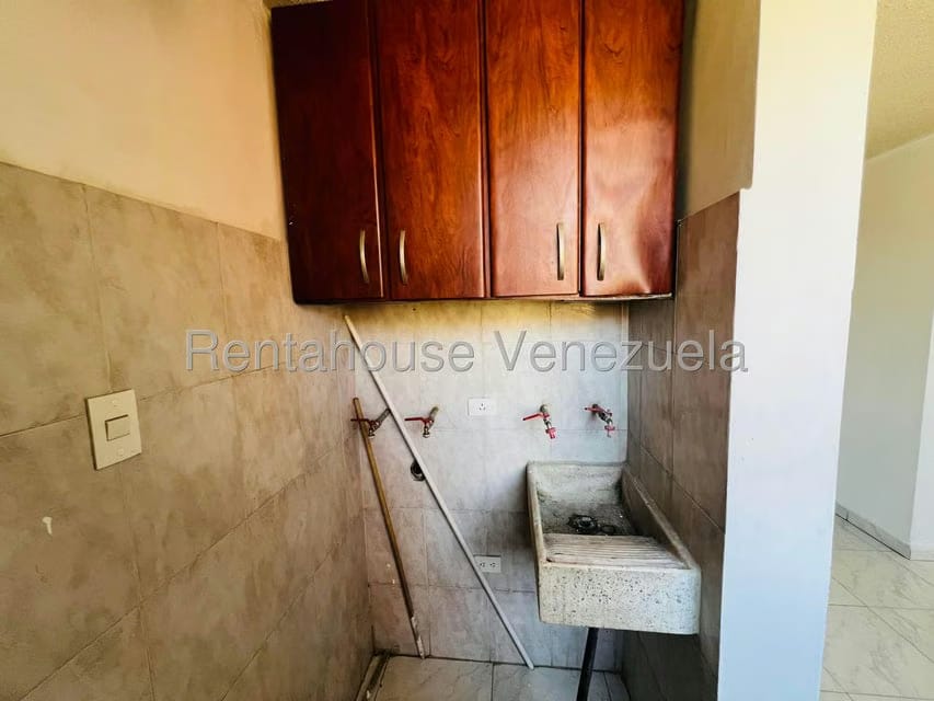 Apartamento (1 Nivel) en Alquiler en Narayola II, Aragua - 12