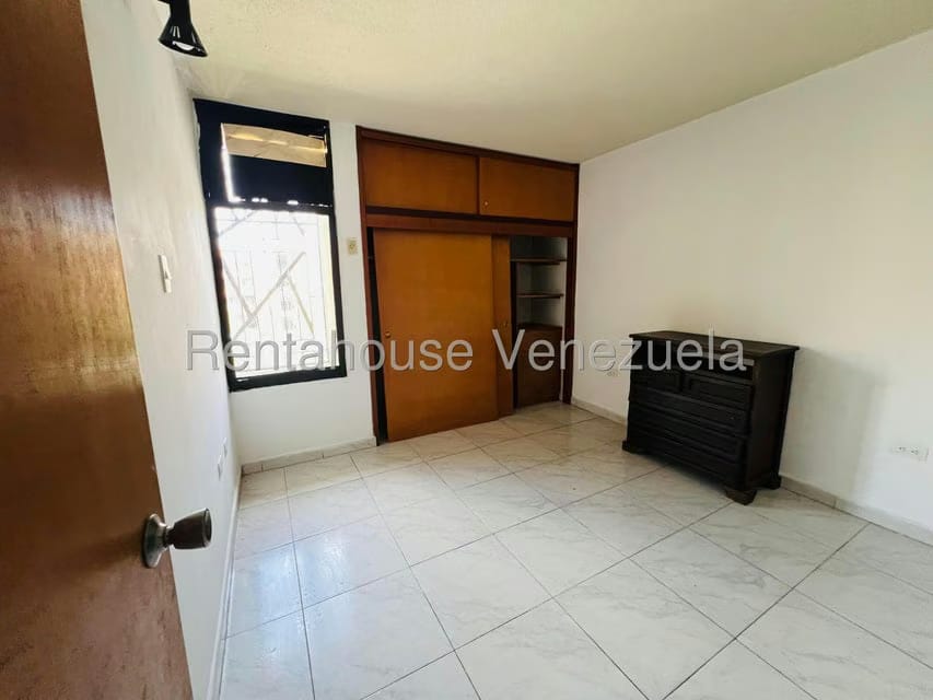 Apartamento (1 Nivel) en Alquiler en Narayola II, Aragua - 17