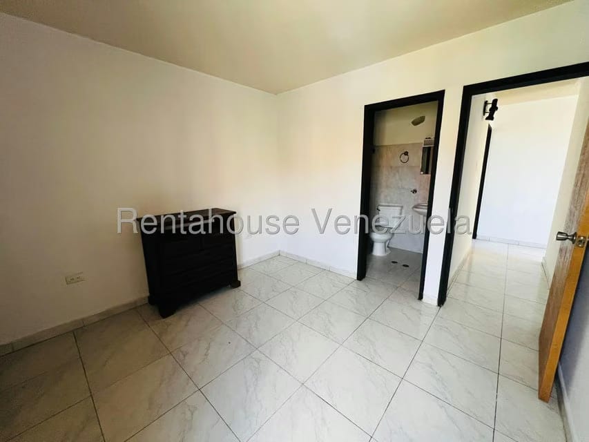 Apartamento (1 Nivel) en Alquiler en Narayola II, Aragua - 18
