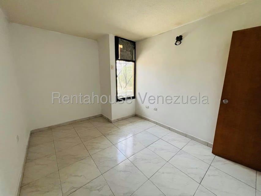 Apartamento (1 Nivel) en Alquiler en Narayola II, Aragua - 21