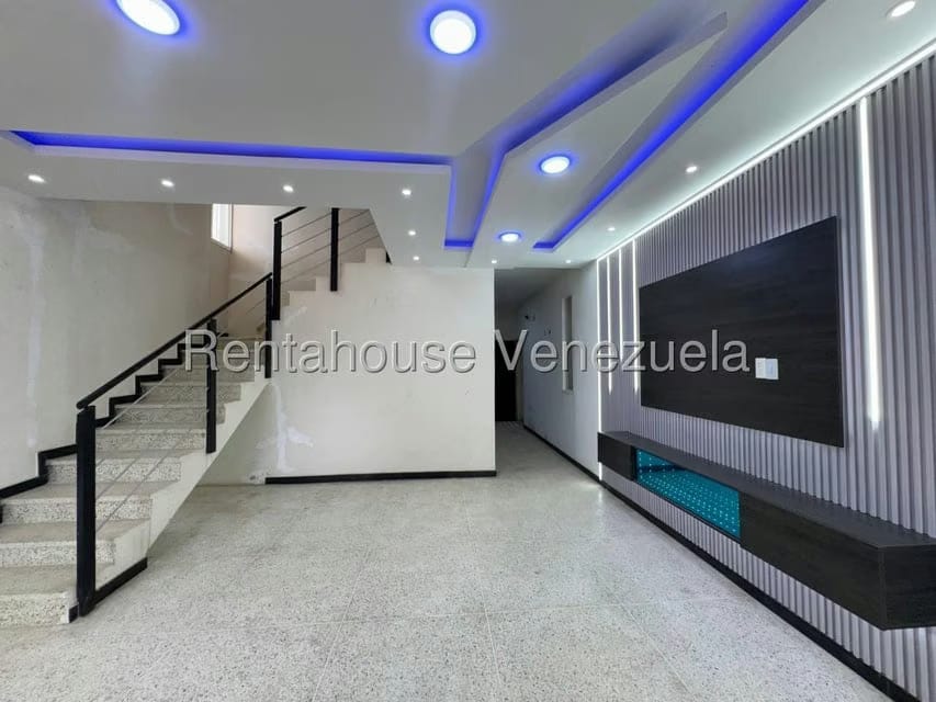 Townhouse (1 Nivel) en Venta en Avenida Intercomunal, Zulia