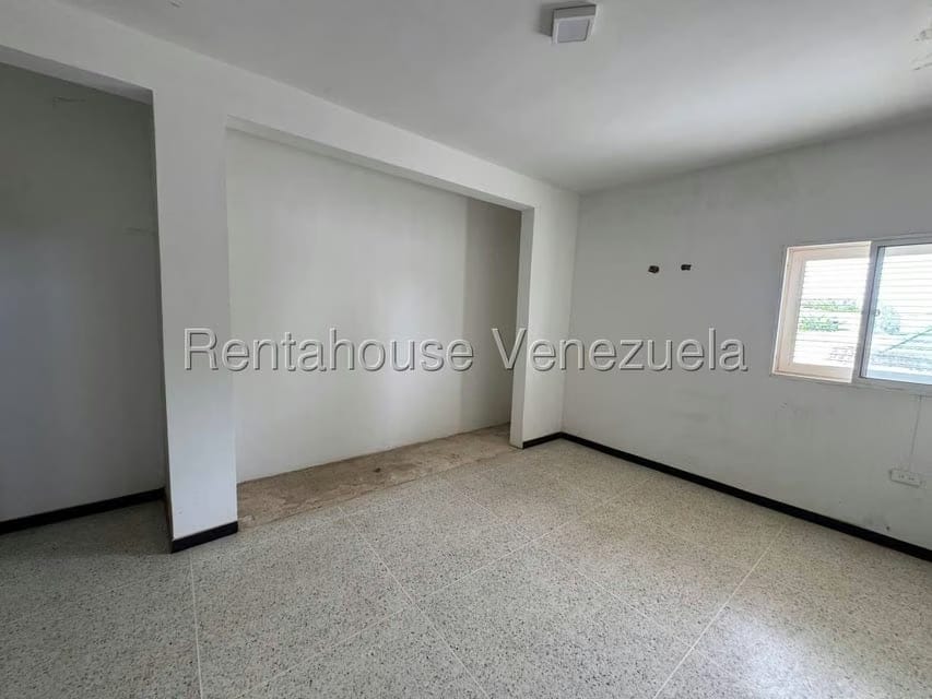 Townhouse (1 Nivel) en Venta en Avenida Intercomunal, Zulia - 16