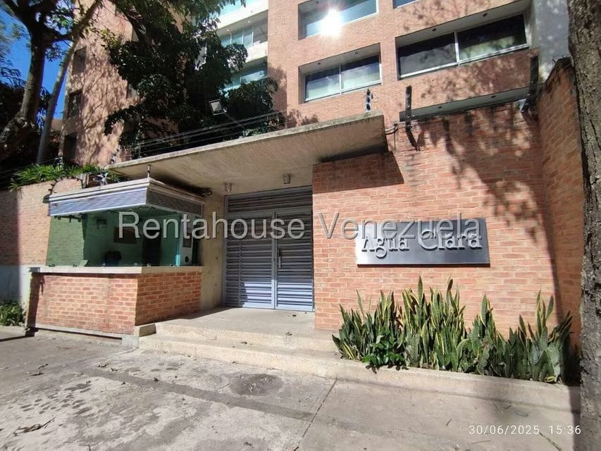 Apartamento (1 Nivel) en Alquiler en Los Naranjos de Las Mercedes, Distrito Metropolitano