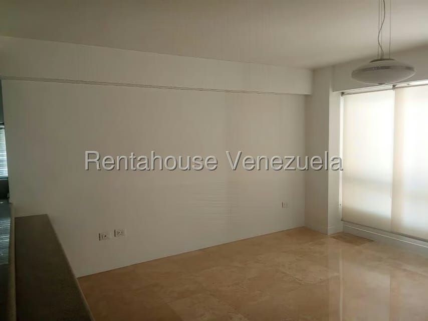 Apartamento (1 Nivel) en Alquiler en Los Naranjos de Las Mercedes, Distrito Metropolitano - 14