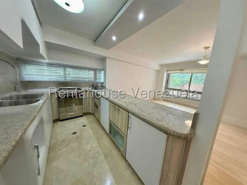 Apartamento (1 Nivel) en Alquiler en Los Naranjos de Las Mercedes, Distrito Metropolitano - 17