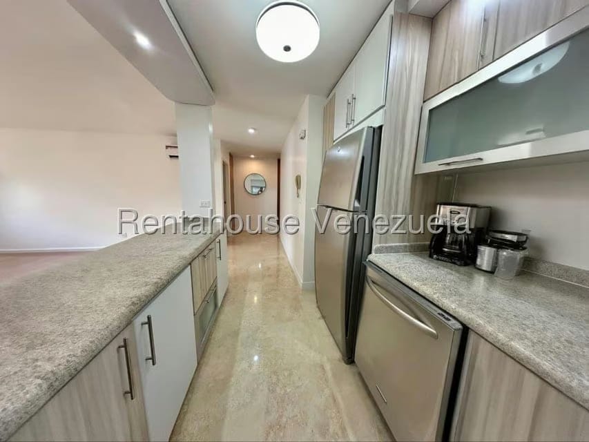 Apartamento (1 Nivel) en Alquiler en Los Naranjos de Las Mercedes, Distrito Metropolitano - 18