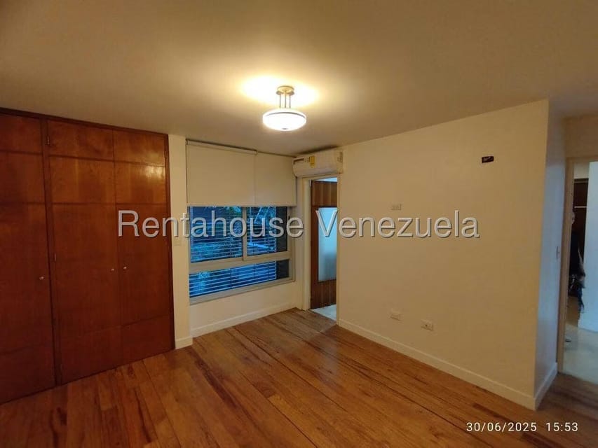 Apartamento (1 Nivel) en Alquiler en Los Naranjos de Las Mercedes, Distrito Metropolitano - 20