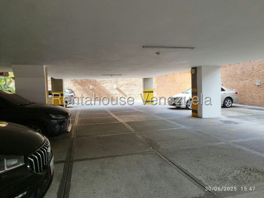 Apartamento (1 Nivel) en Alquiler en Los Naranjos de Las Mercedes, Distrito Metropolitano - 28