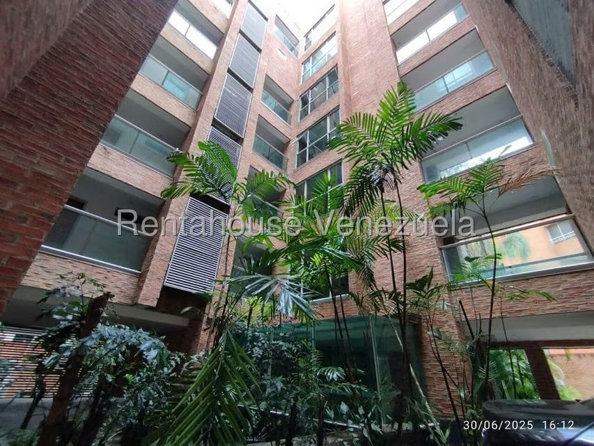 Apartamento (1 Nivel) en Alquiler en Los Naranjos de Las Mercedes, Distrito Metropolitano - 30