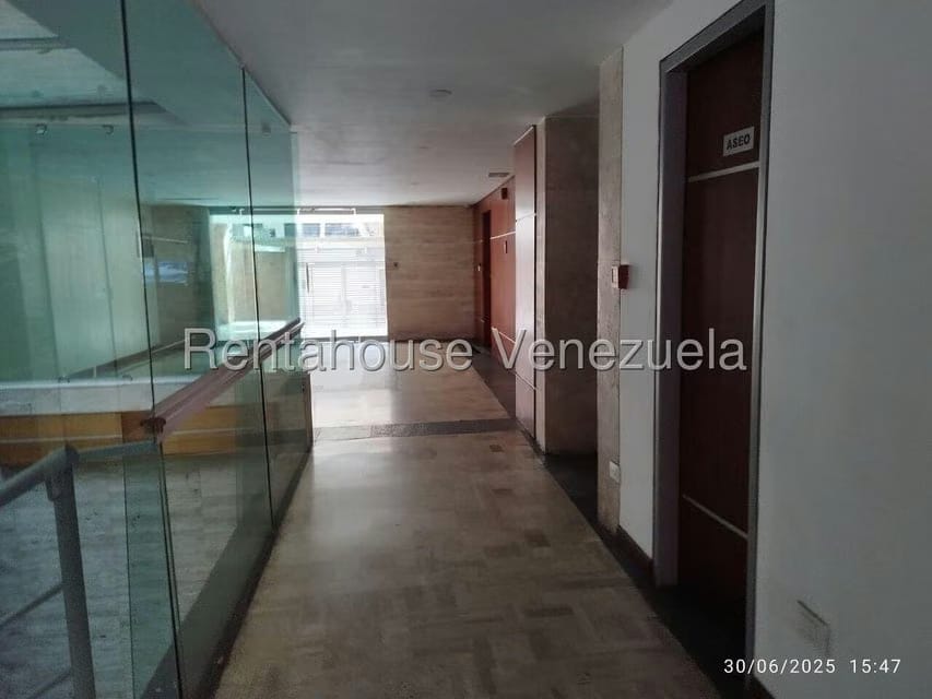 Apartamento (1 Nivel) en Alquiler en Los Naranjos de Las Mercedes, Distrito Metropolitano - 6