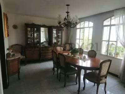 Vendo casa en La Av Tamanaco de Macaracuay con excelente vista al Avila - 7