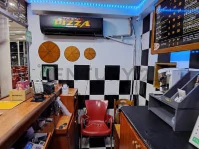 Ofrece Traspaso Maxi Pizza ubicado en la feria de comida del CC Anaco Center.. - 4