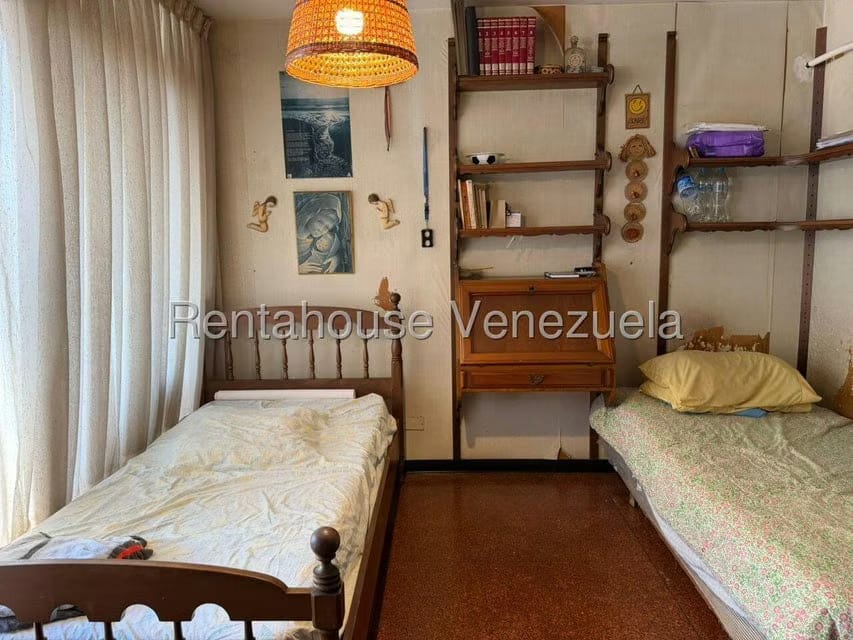 Apartamento (1 Nivel) en Venta en El Marques, Distrito Metropolitano - 14
