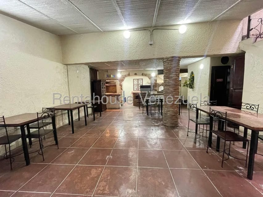 Comercial (Local Comercial) en Alquiler en El Hatillo, Distrito Metropolitano - 2