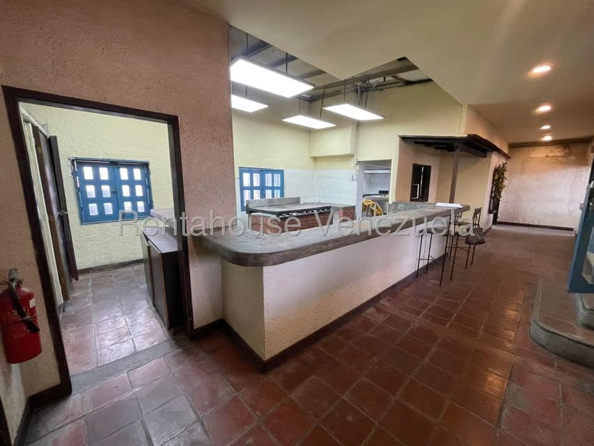 Comercial (Local Comercial) en Alquiler en El Hatillo, Distrito Metropolitano - 16