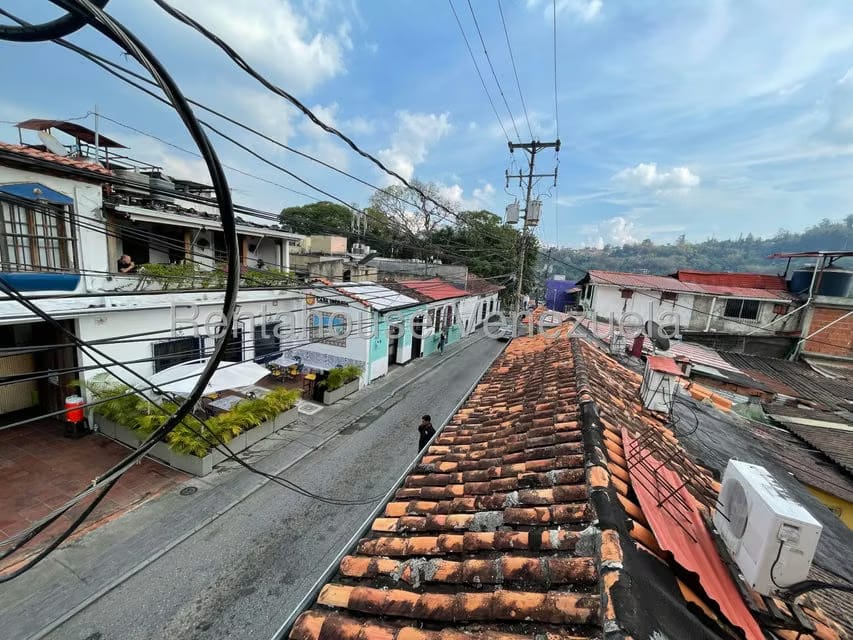 Comercial (Local Comercial) en Alquiler en El Hatillo, Distrito Metropolitano - 24