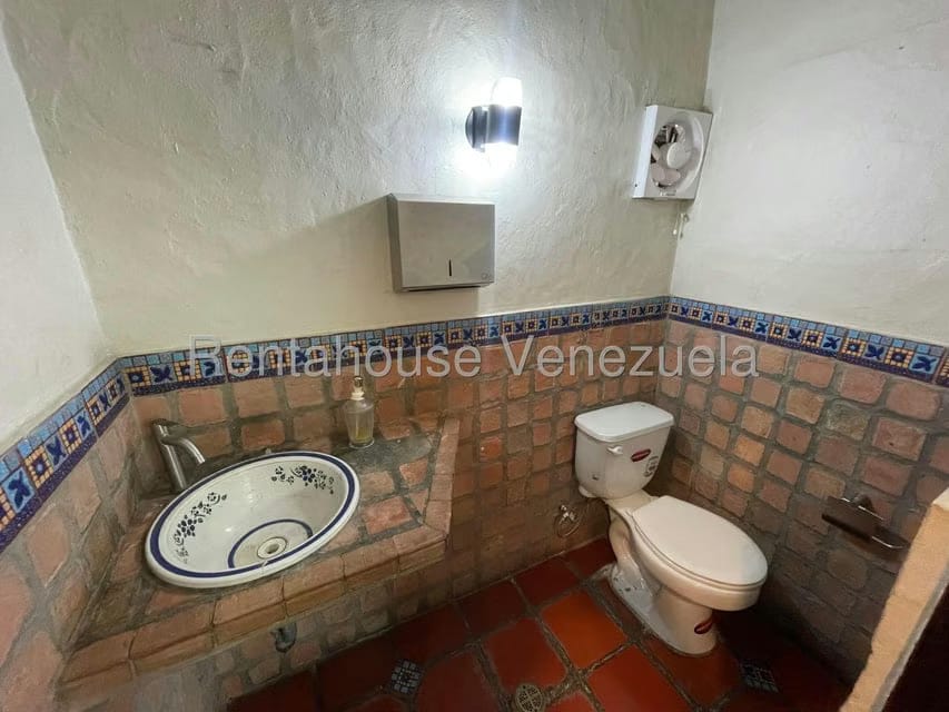 Comercial (Local Comercial) en Alquiler en El Hatillo, Distrito Metropolitano - 27