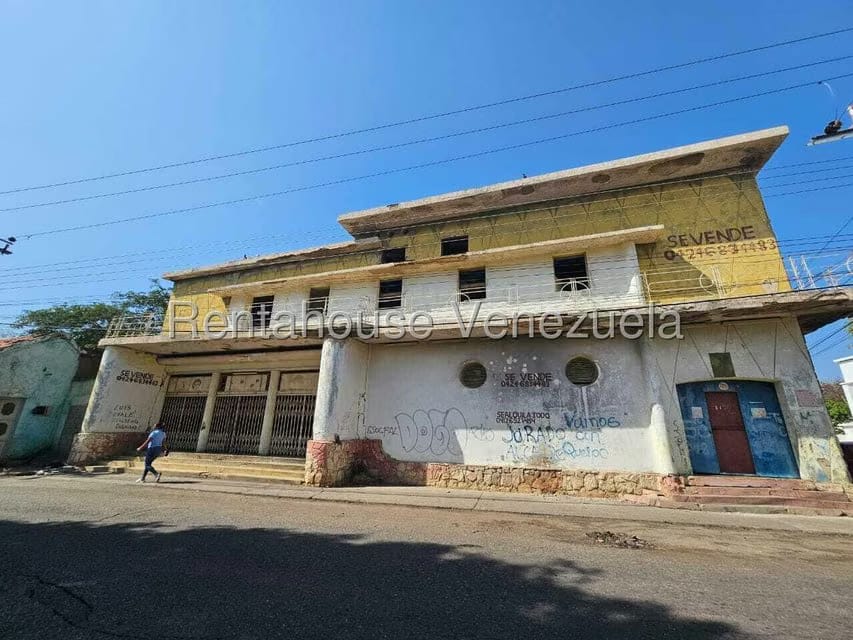 Comercial (Local Comercial) en Venta en Centro, Falcon - 2