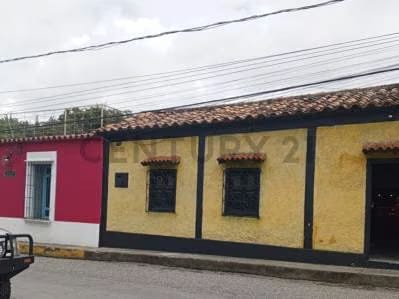 EN VENTA LOCAL COMERCIAL EN EL HATILLO, IDEAL PARA RESTAURANTE O NEGOCIO - 2