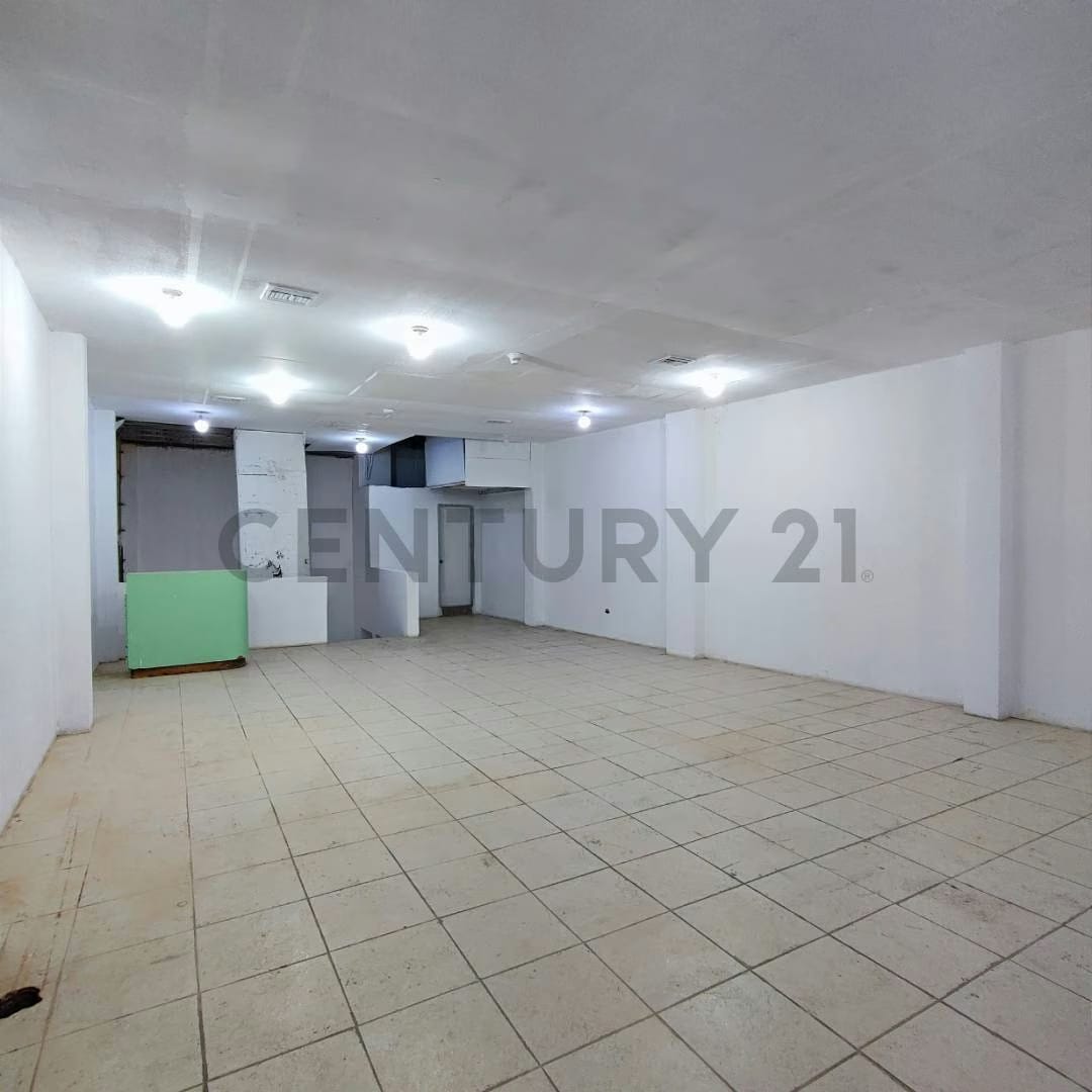 Local Comercial con ubicación estratégica Calle Honduras de Puerto La Cruz - 6