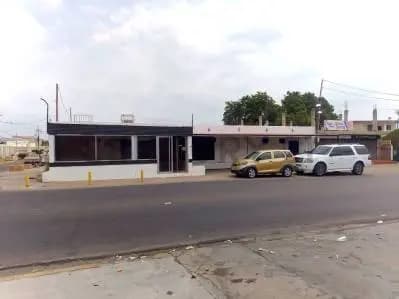 Se Alquila Casa Comercial en La Coromoto - 2