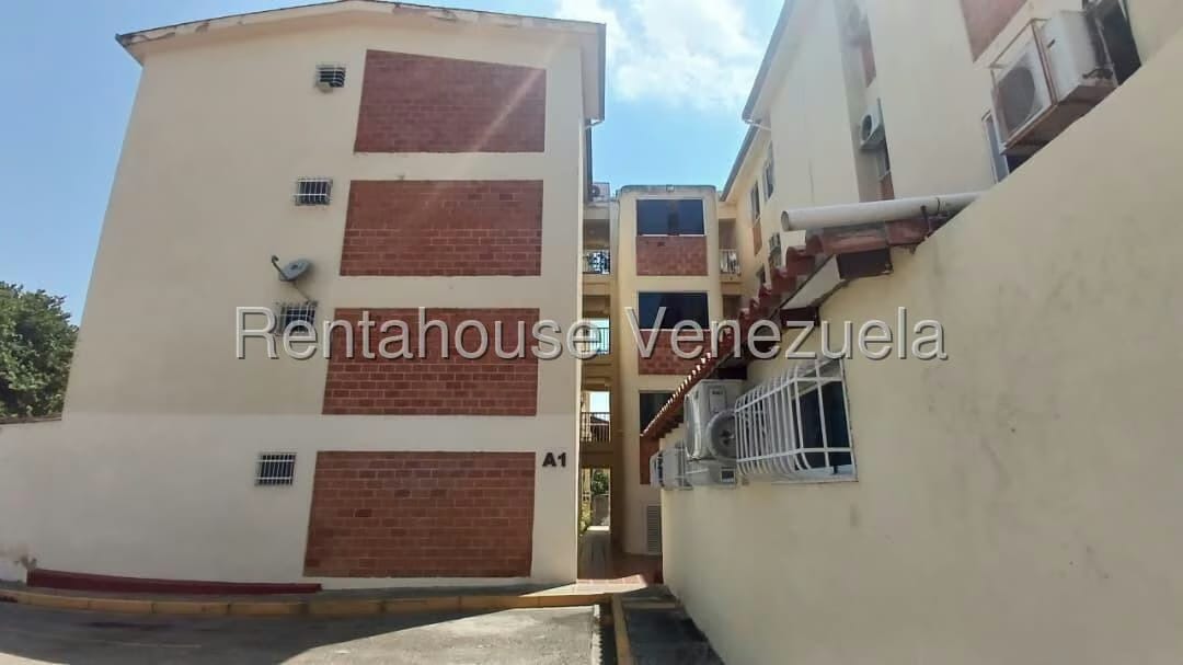 Apartamento (1 Nivel) en Venta en Sector Sucua, Miranda