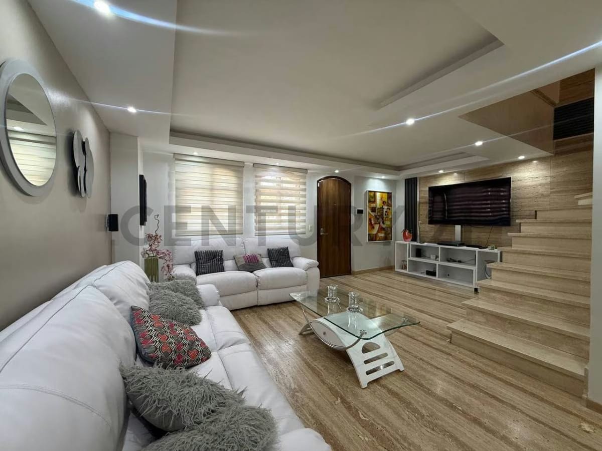 Casa en venta en Lecheria el CR Pueblo Viejo