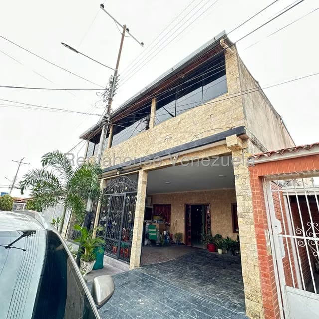 Casa (Multipes Niveles) en Venta en Don Genaro, Aragua - 3
