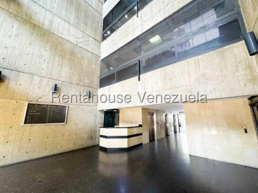 Oficina en Venta en el rosal Caracas - 19