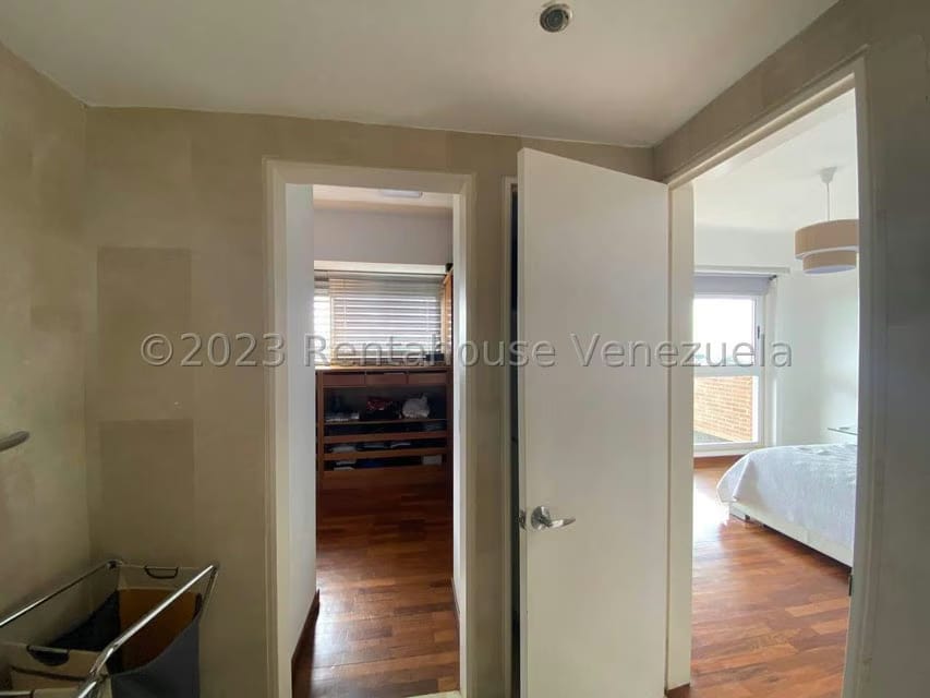 Apartamento (1 Nivel) en Venta en La Lagunita Country Club, Distrito Metropolitano - 19