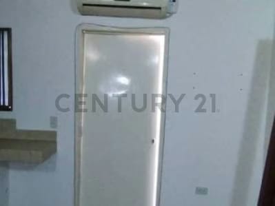 Cómodo anexo con vista al Ávila - 8