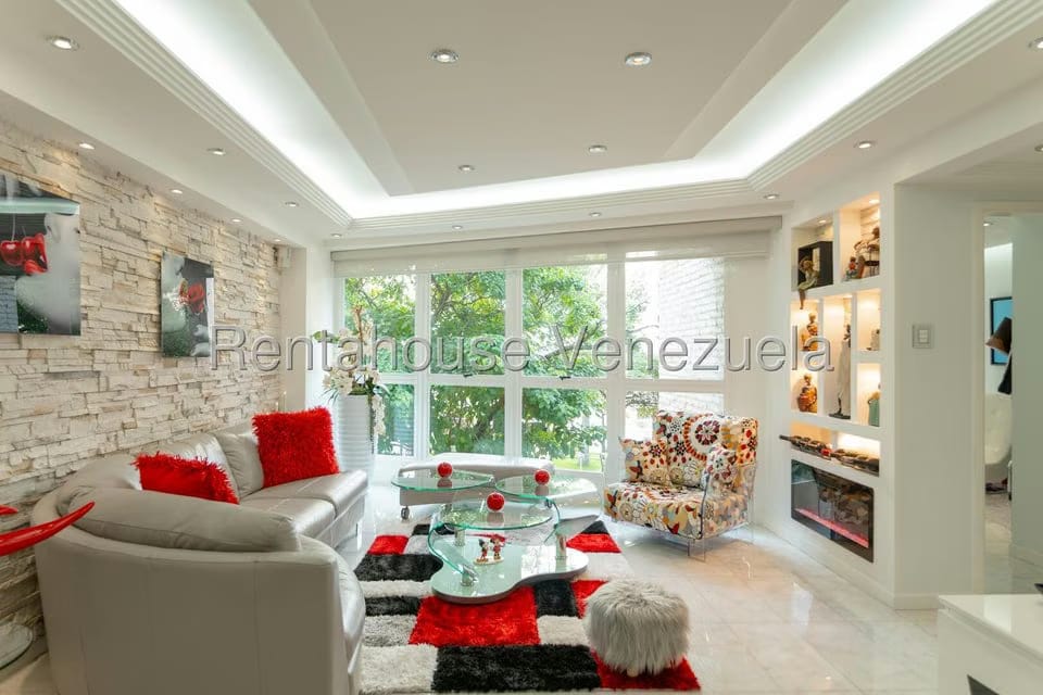 Apartamento (1 Nivel) en Alquiler en El Rosal, Distrito Metropolitano - 26