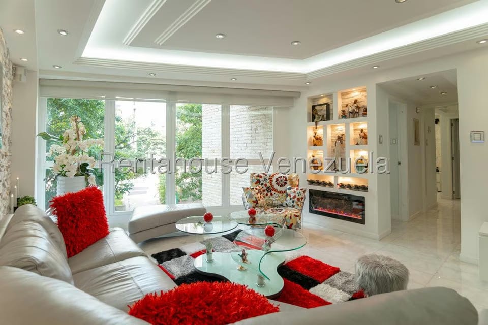 Apartamento (1 Nivel) en Alquiler en El Rosal, Distrito Metropolitano - 27