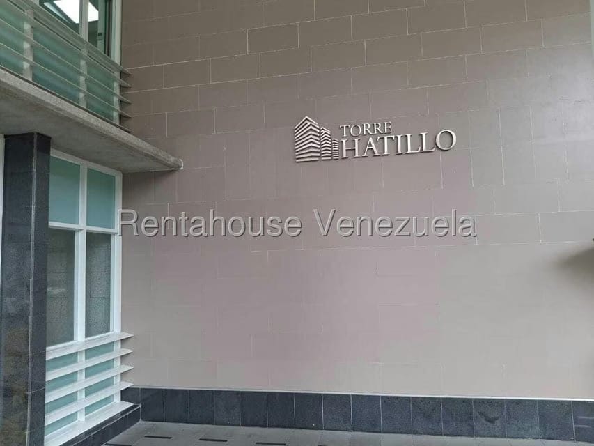 Comercial (Oficina) en Alquiler en La Lagunita Country Club, Distrito Metropolitano - 3