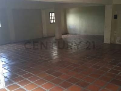 VENTA DE TOWNHOUSE SECTOR LAGUNETICA LOS TEQUES - 4