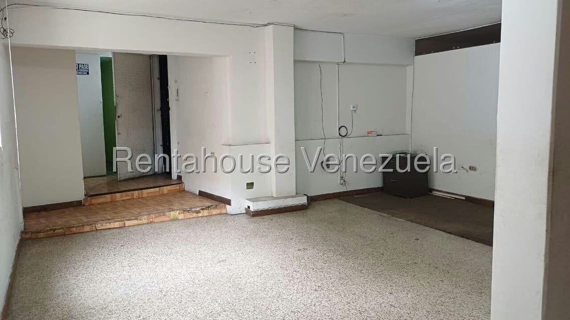 Comercial (Local Comercial) en Alquiler en El Recreo, Distrito Metropolitano - 6