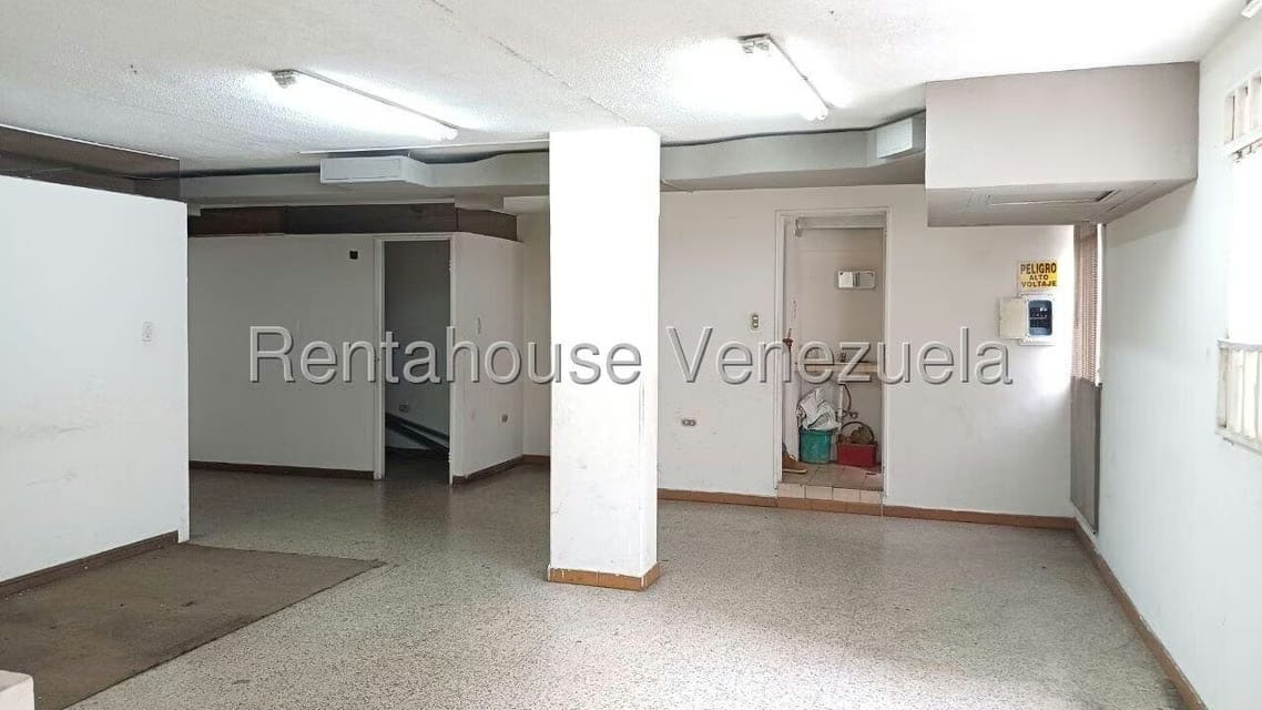 Comercial (Local Comercial) en Alquiler en El Recreo, Distrito Metropolitano - 10