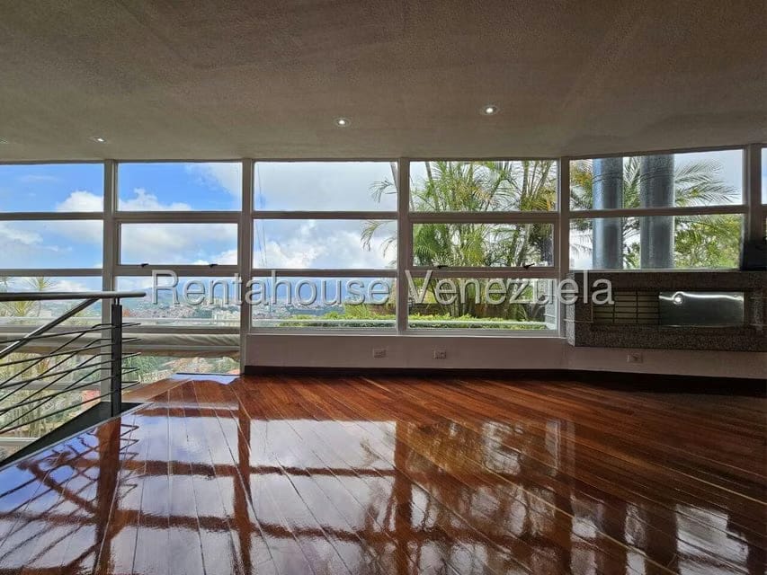 Casa (Multipes Niveles) en Venta en Los Naranjos del Cafetal, Distrito Metropolitano - 12