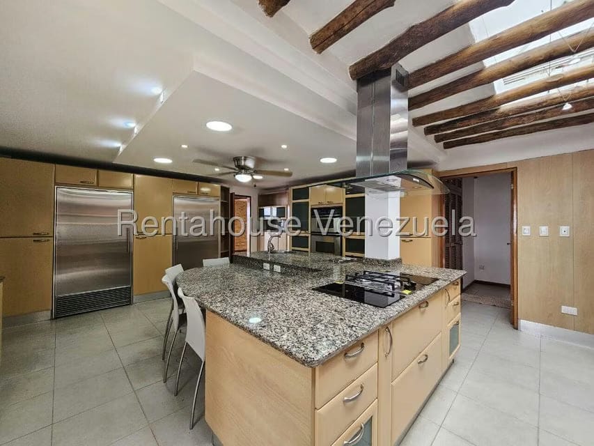 Casa (Multipes Niveles) en Venta en Los Naranjos del Cafetal, Distrito Metropolitano - 20